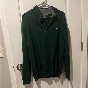 Men's Green vineyard vines Sweater